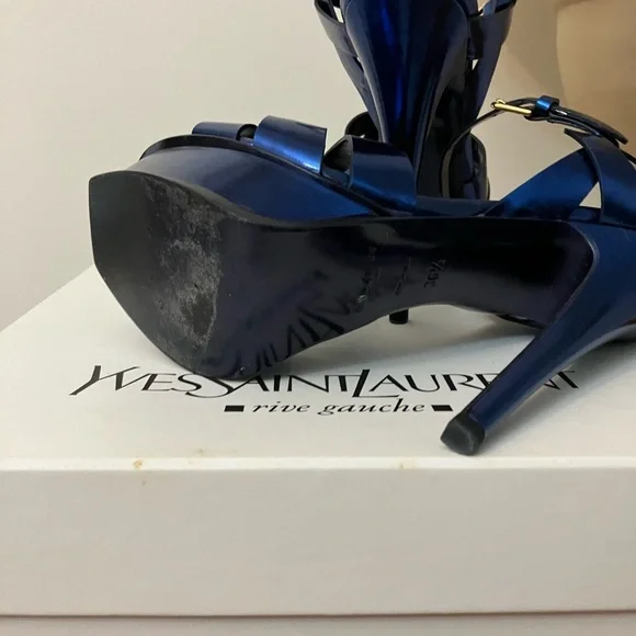 Yves Saint Laurent Tribute Midnight Blue Patent Leather Sandal 36.5 $ 1075.00 - Picture 8 of 10